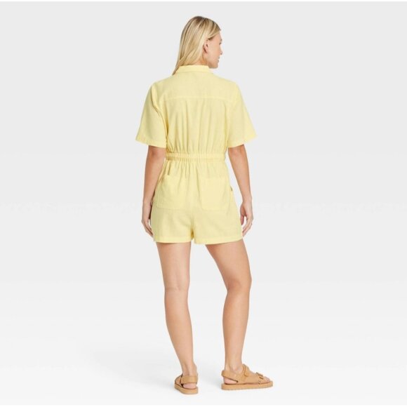 Universal Thread Women's Romper Short Sleeve Boilersuit Light Yellow Large - Picture 2 of 4